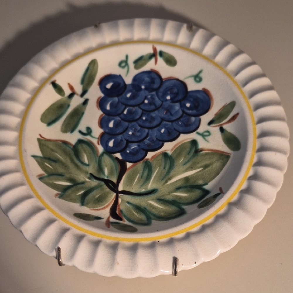 Vintage Hand-Painted Blue Grape Ceramic Salad Plate Red Wing Pottery USA Hanging